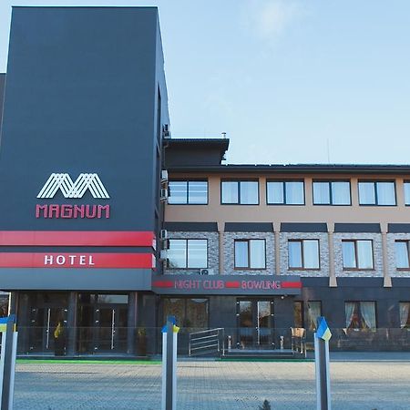 ホテル Magnum ベレホヴェ エクステリア 写真